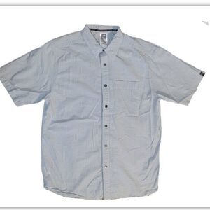 Men’s The North Face button down shirt M